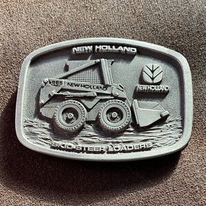 PEWTER NEW HOLLAND BELT BUCKLE